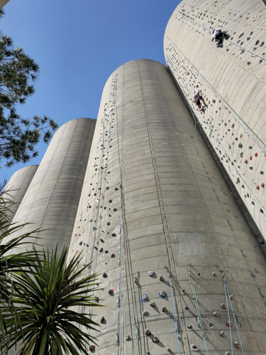 Moxy Bordeaux Hotel Exterior photo